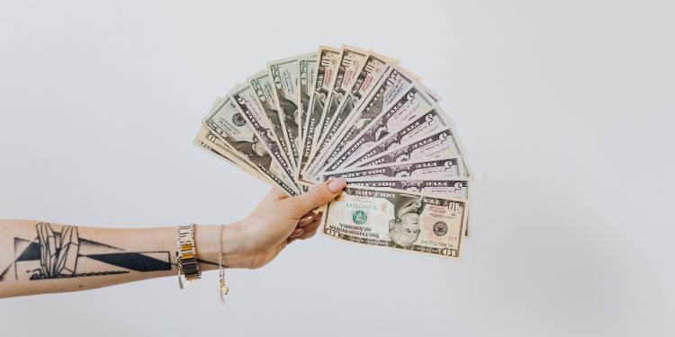 DROIT DE SUITE – czyli o prawach Twórcy do zysku z odsprzedaży dzieła.