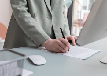 Sprzedaż WSZYSTKICH praw autorskich – czy to legalne?